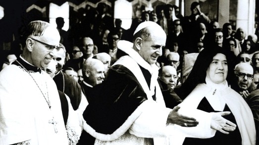Paul VI. und 'Lucia von Coimbra' gemeinsam in Fatima: eine falsche Lucia für eine neue Kirche