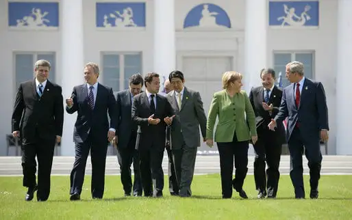 Frauen in öffentlichen Ämtern: Merkel und weitere Regierungschefs auf dem G8-Gipfel 2007 im mecklenburgischen Seebad Heiligendamm