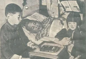 Bild auf dem Buchrücken des Buches 'Die Glocken von Nagasaki' (dtsch.)