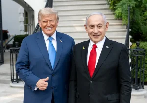 Trump und Netanyahu im Krieg gegen den Iran: Präsident Donald Trump begrüßt den israelischen Premierminister Benjamin Netanjahu am 7. Juli 2025 im Weißen Haus